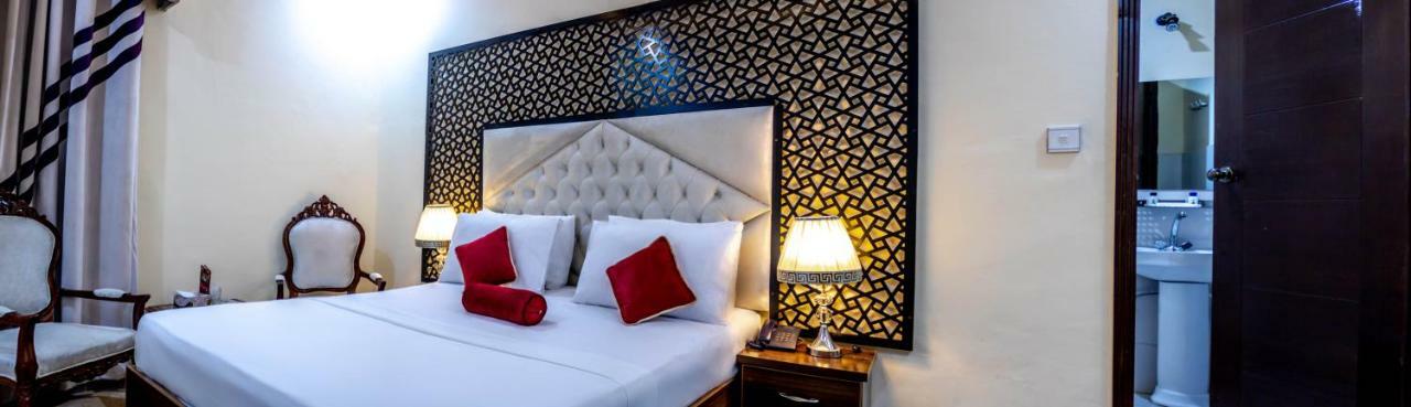 Rose Palace Hotel Lahore Exterior photo