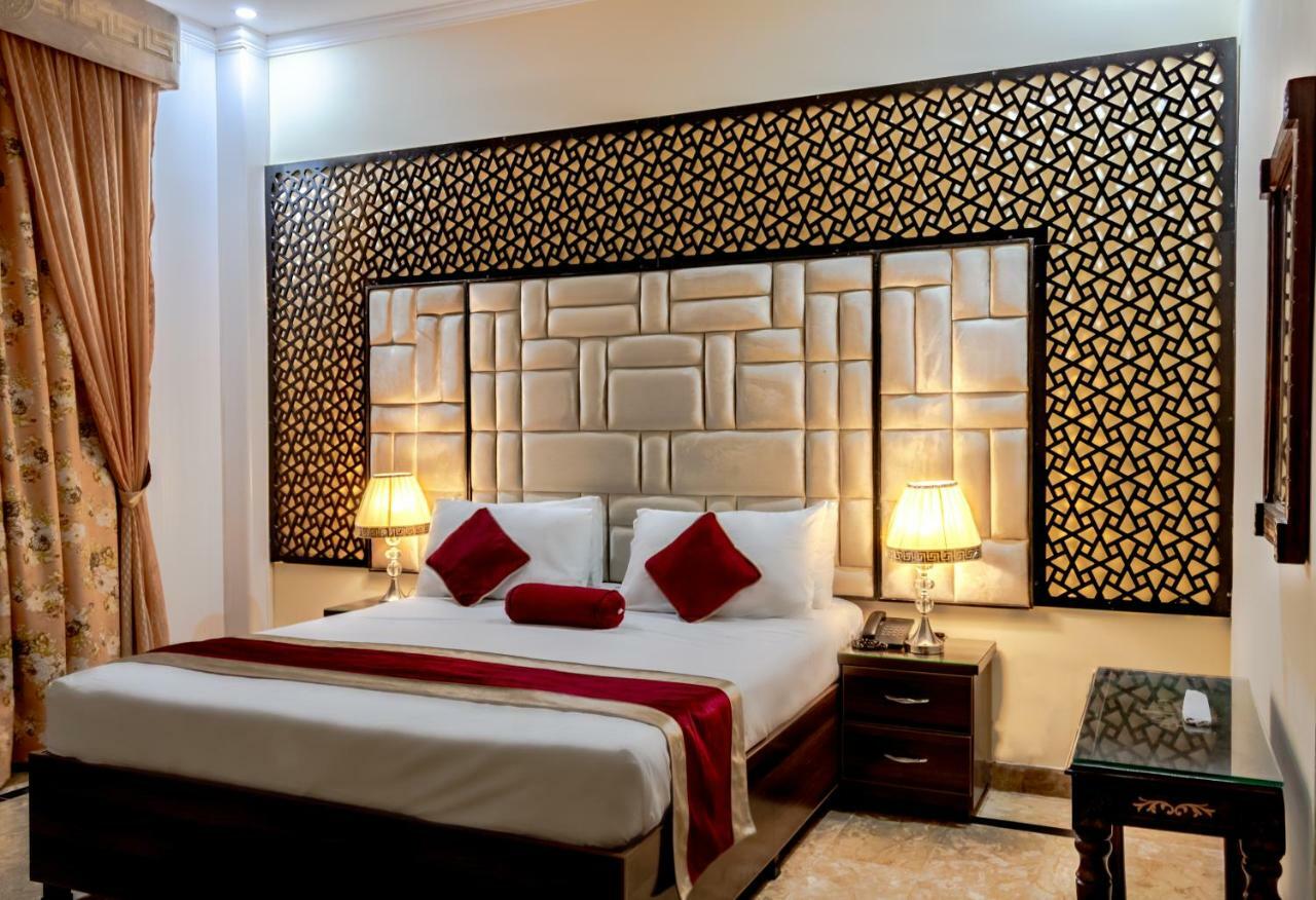 Rose Palace Hotel Lahore Exterior photo