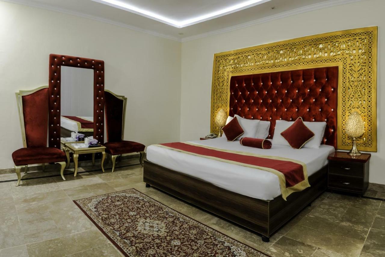 Rose Palace Hotel Lahore Exterior photo