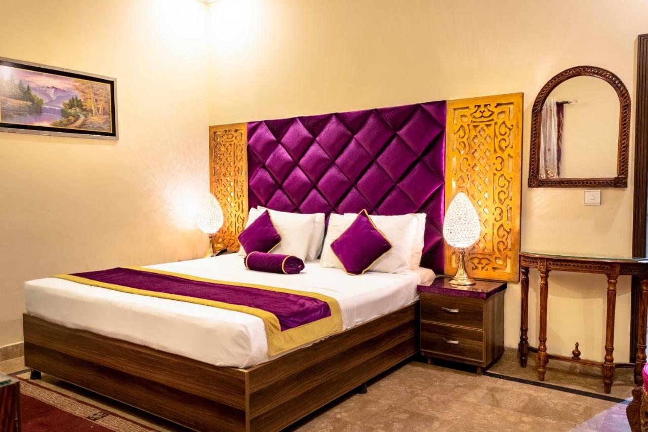 Rose Palace Hotel Lahore Exterior photo